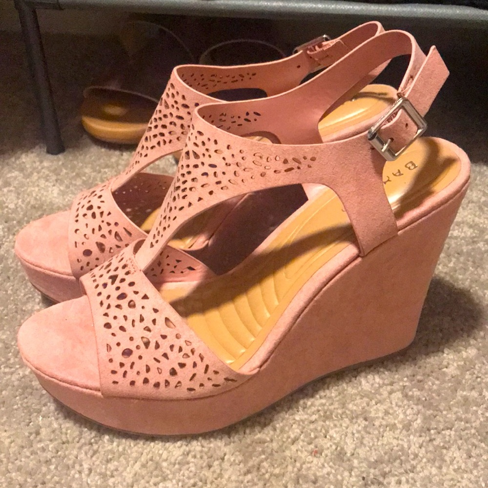 Wedges - image 1